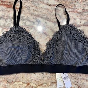 Aerie black and grey flower bra size large NWTs